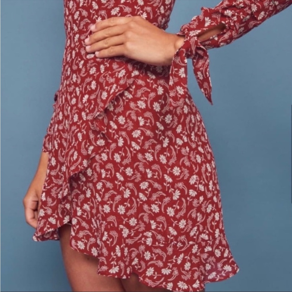 Reformation Lucita mini dress - Picture 2 of 16